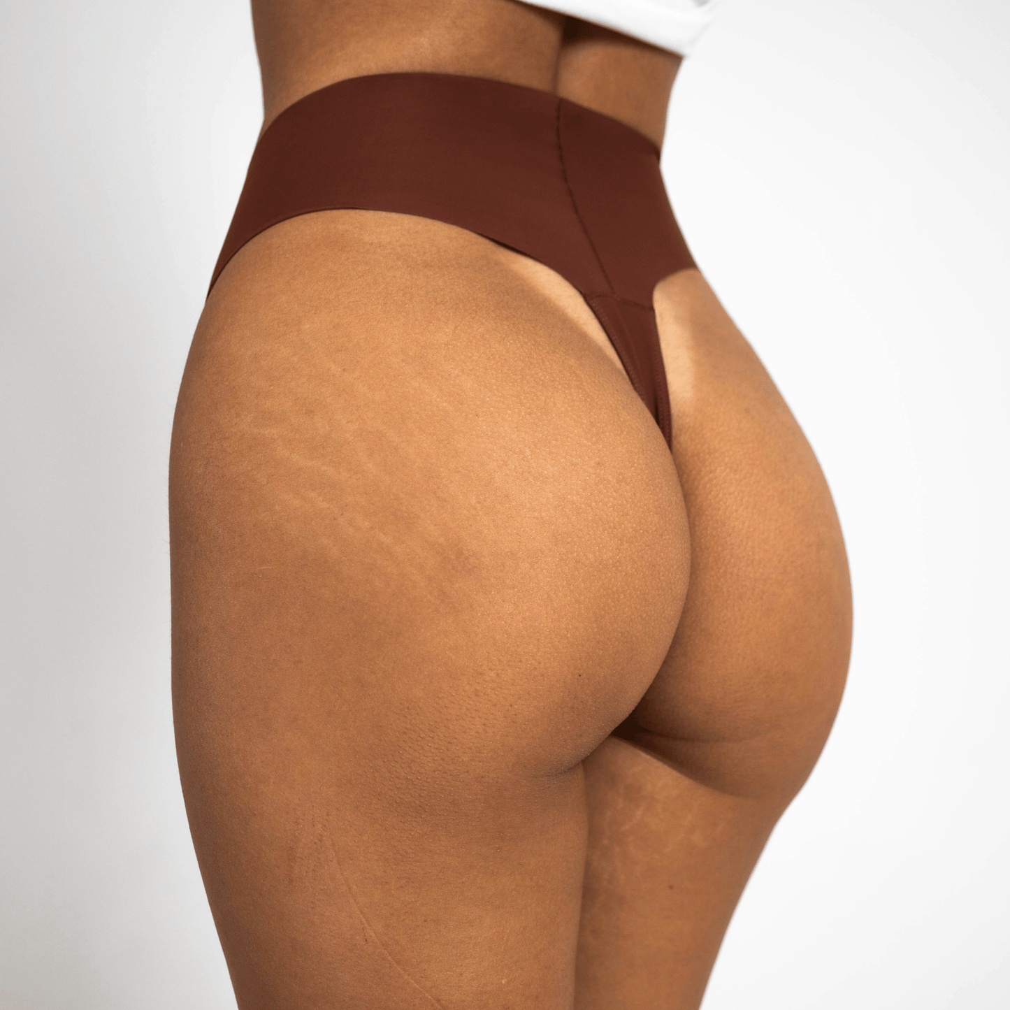 Vera™ Olora Invisible Camel Toe Thong High Rise