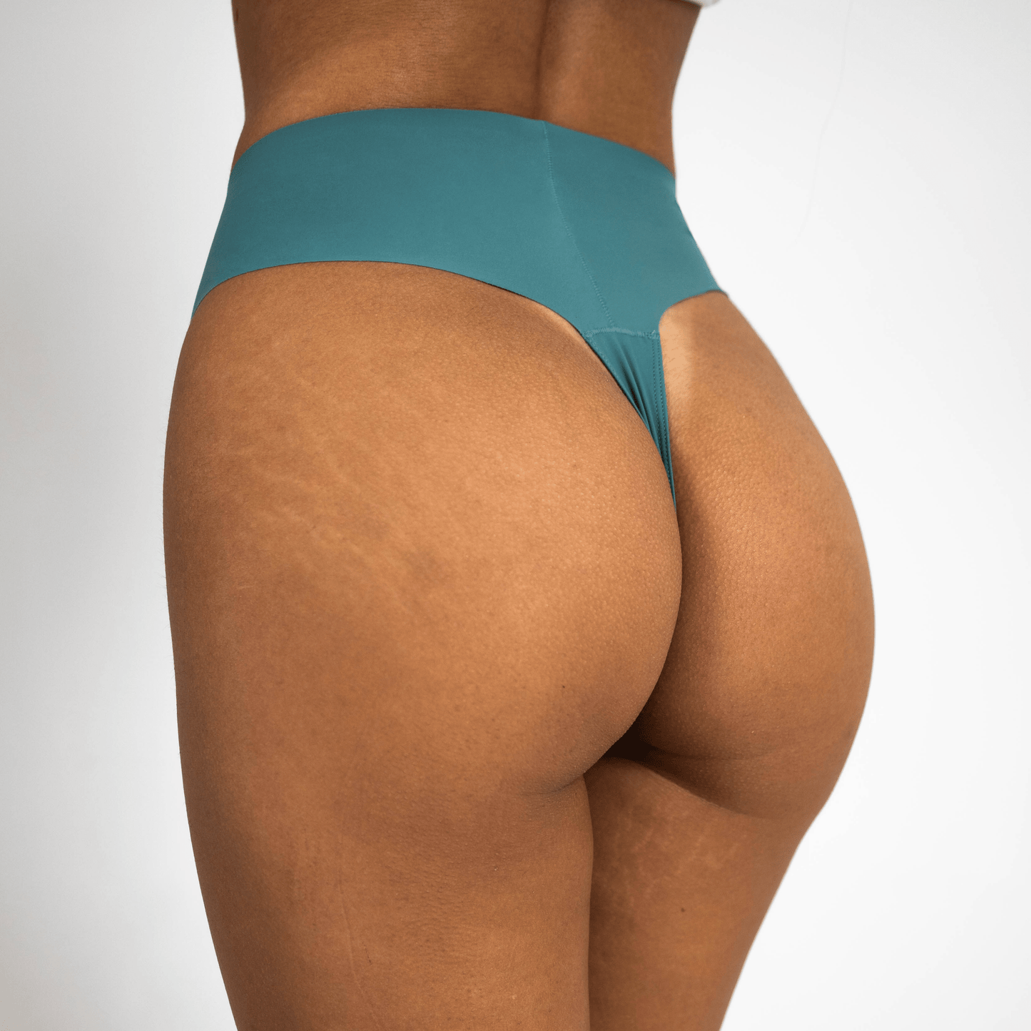 Vera™ Olora Invisible Camel Toe Thong High Rise